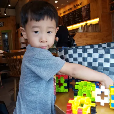 카페에서의 오후